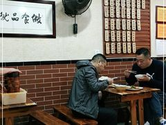 大堂-朱大嘴肥肠血旺(福字街店)
