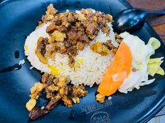 -陈老斯呼尔嗨吃烧烤(科巷店)