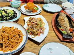 -东来菜馆•手抓海鲜家常菜•海鲜锅贴(鸽子窝店)