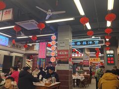 -堂瓦里·33年传统赣菜(第一街区店)