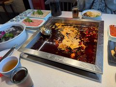 -安安火锅(上美广场店)
