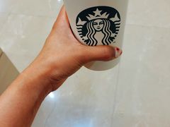 -星巴克臻选(盐城金鹰聚龙湖店)