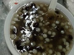 酒酿元宵-芳婆糕团店(王府大街店)