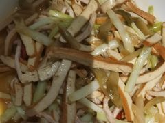 -通安客栈中餐厅·何家小馆
