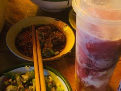 -拈签一笑黄牛肉辣卤串串