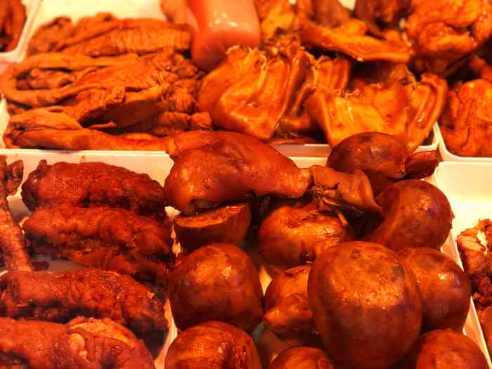 净香园鲜卤熟食总店(北坦店)-"净香园,济南老牌子卤肉店,从几岁吃到几