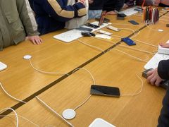 -Apple零售店(济南恒隆广场店)