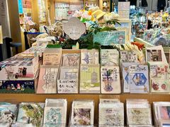 -猫的天空之城概念书店(苏州诚品店)