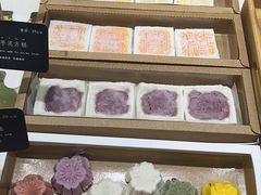 -阮大兴糕团(杭州西湖银泰百货店)
