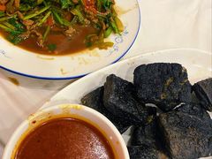 香菜炒牛肉丝-新新湘菜馆(新中街二条店)