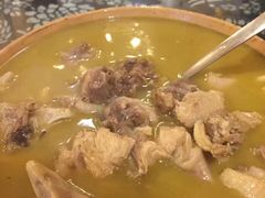 -富正毅三下锅·湘西韵味(天门山索道店)