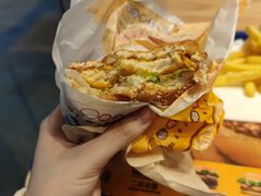 -麦当劳(顾村公园店)