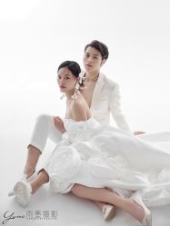 -雨墨婚纱摄影工作室