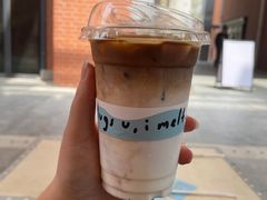 -HUGS coffee(东区店)
