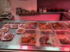 -万记麻辣烫国展总店