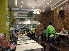-佰搭果·广式茶餐厅(西华路店)