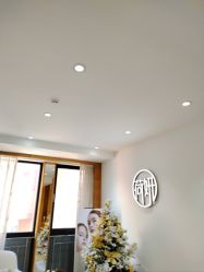 -HEYAN荷妍专业脱毛连锁机构