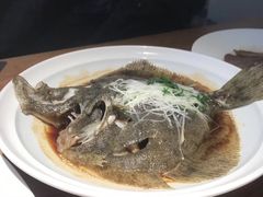 -渝半城经典川粤菜(重庆天地店)