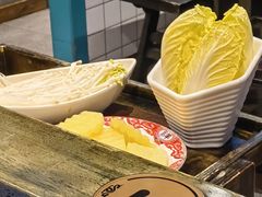 -宽板凳老灶火锅(台湾街店)