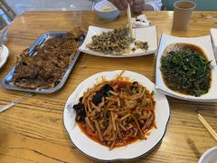 -俺家菜馆(百里峡店)