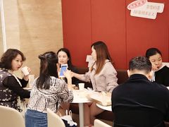 -奈雪的茶(华侨城创意园店)