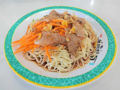 -五四MALL美食广场