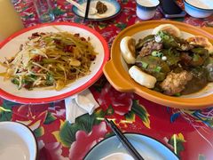-闯关东东北农家菜(崂山石老人店)