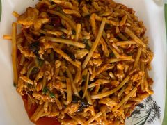 鱼香鸡丝-大眼锅贴水饺(河东店)
