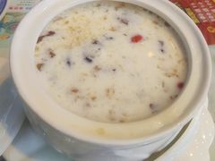 -广信牛奶甜品世家(台东店)