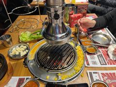 -青瓦炭韩潮烤肉(花园道店)