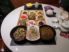 新仙九宫格-新仙清汤牛腩(铜锣湾店)