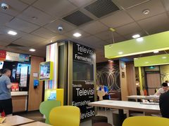 -麦当劳(新华路步步高店)