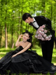 -予白婚纱礼服馆