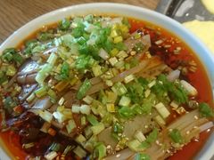 -三人行骨头王火锅(长寿店)