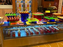 -怡咖啡海鲜自助餐厅(浦东香格里拉店)