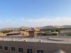 -敦煌山庄摘星阁