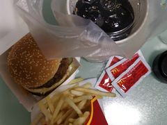 -麦当劳(健德桥得来速店)