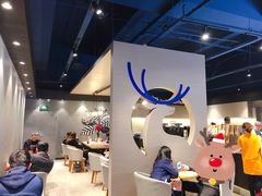 -瑞幸咖啡(新世界中心店)