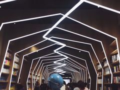 -山之巅攀岩馆(太古城店)
