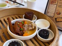 -万山楼海鲜酒家·二十三年老字号