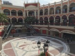 -佛罗伦萨小镇广佛名品奥特莱斯(疏港路店)