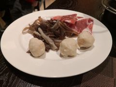 -元素自助餐厅·生蚝·海鲜·刺身(萝岗汇华希尔顿逸林酒店)
