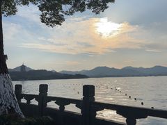-杭州西湖柳莺里酒店