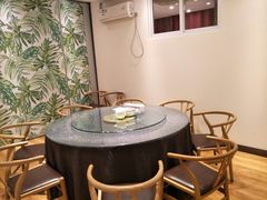 -鹦鹉小厨味道餐厅(山大南路店)