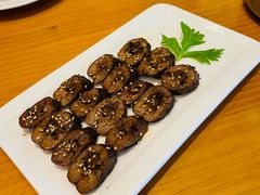 卤鸭脖-莲餐厅·湖北菜·潜江小龙虾店(愚园路店)