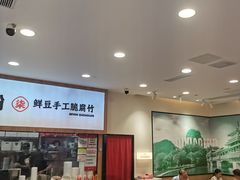 -柒小螺·螺蛳粉(利丰广场店)