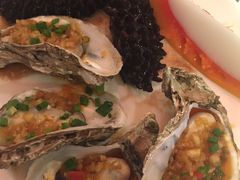 -荣誉国际酒店-云顶旋转餐厅