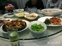 -府苑美食(政七街店)