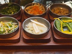 -银米·云南传统过桥米线(双廊黑金冠店)