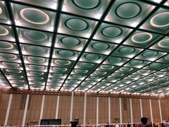 -上海跨国采购会展中心